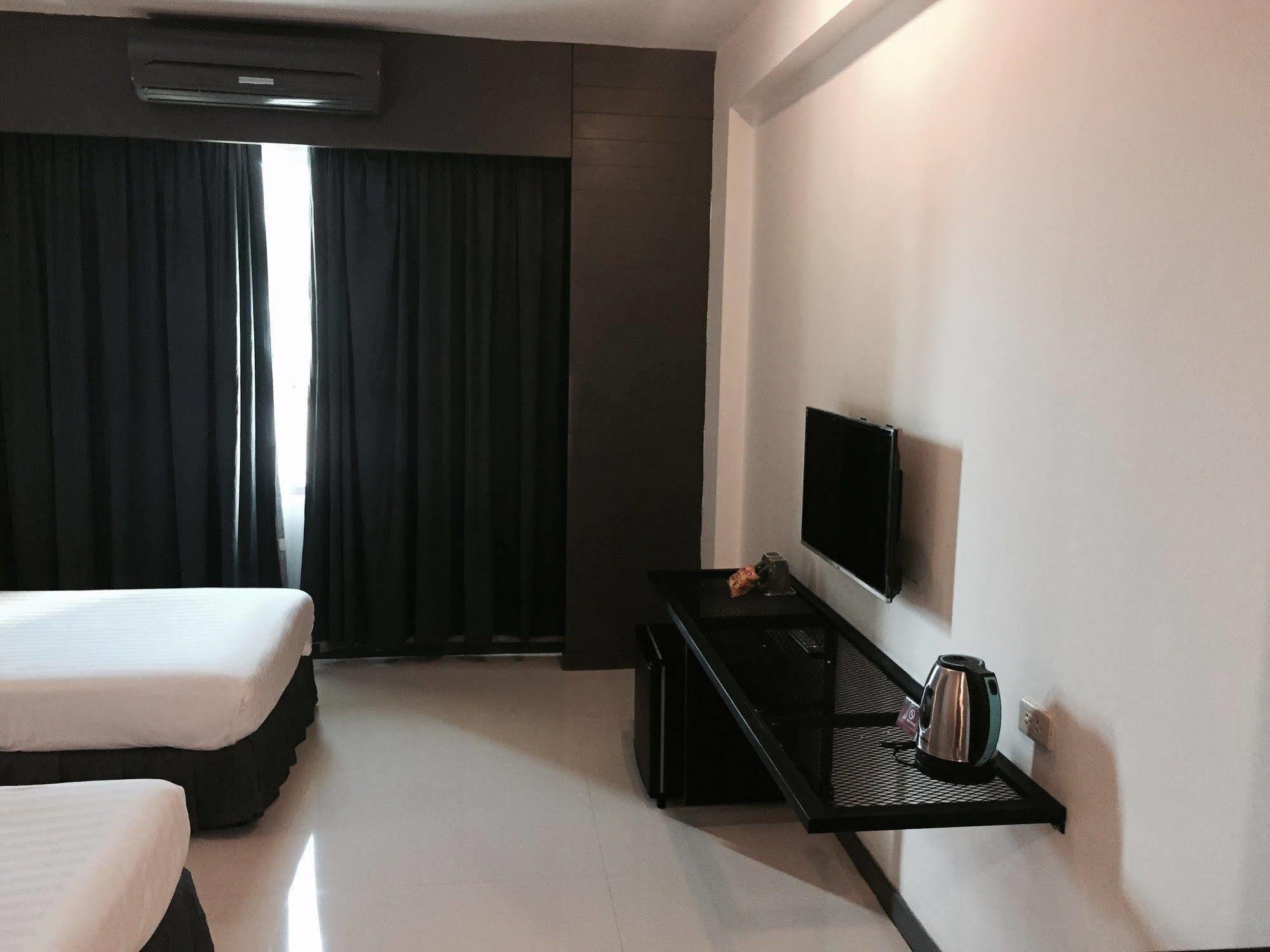 Hatyai Holiday Hotel Hat Yai Exterior foto