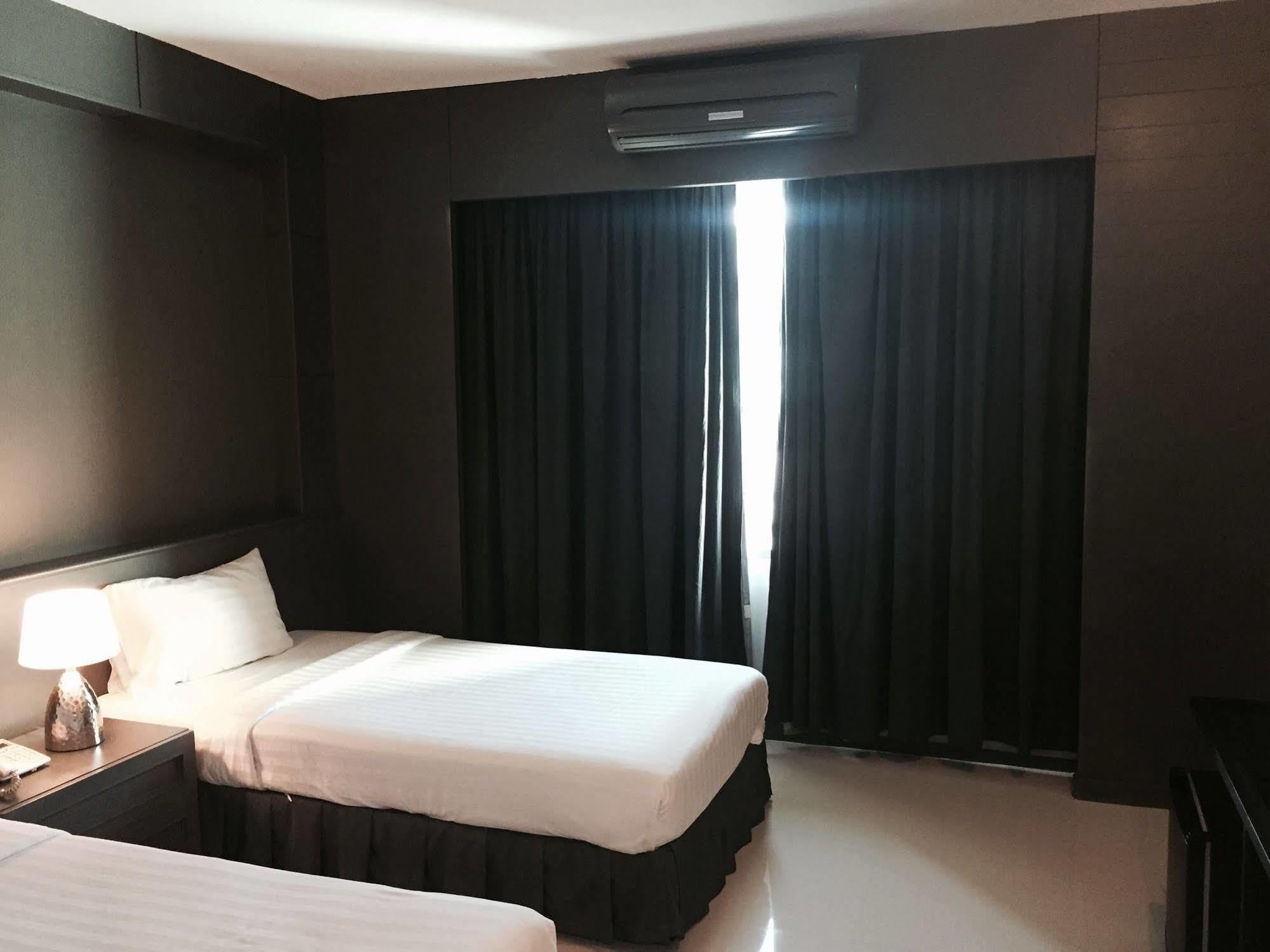 Hatyai Holiday Hotel Hat Yai Exterior foto