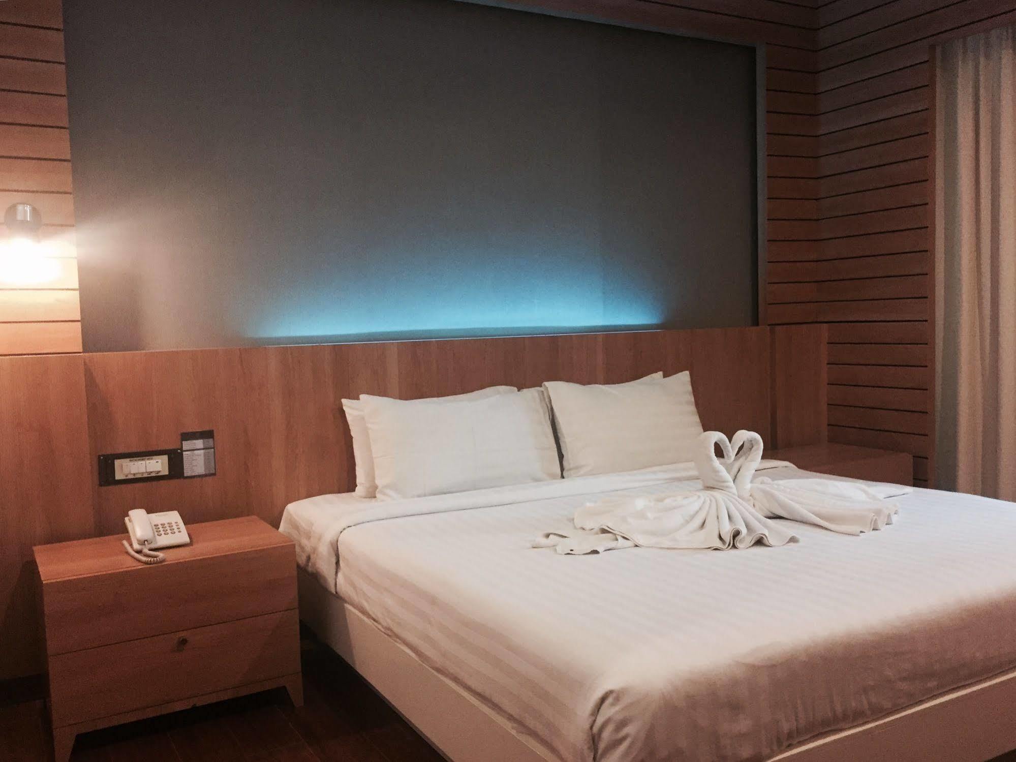 Hatyai Holiday Hotel Hat Yai Exterior foto